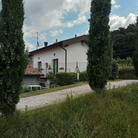 Agriturismo Cascina Rossano プロヴァーリオ・ディゼーオ エクステリア 写真