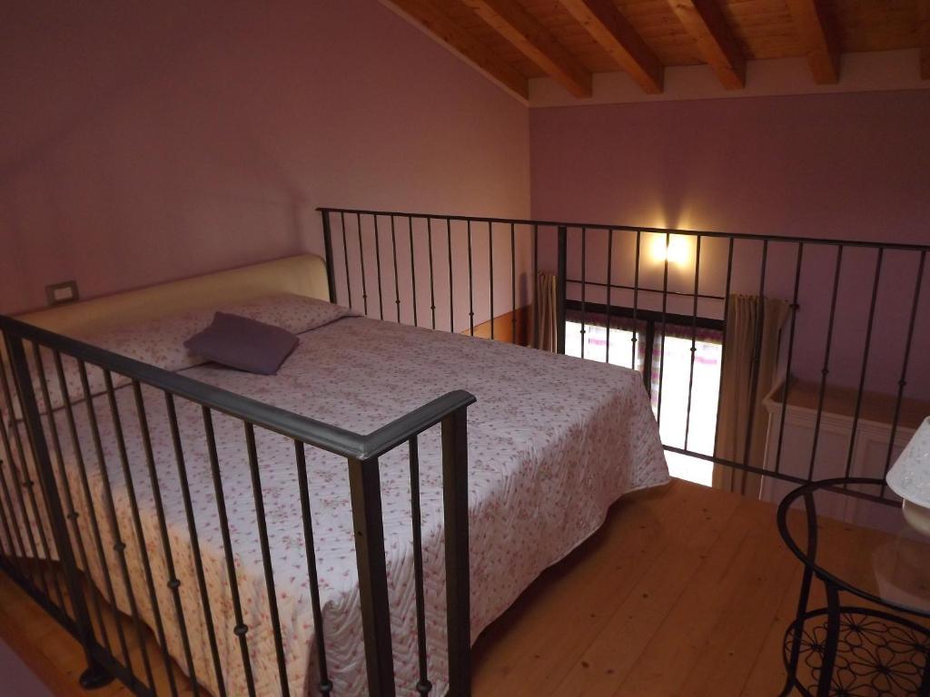 Agriturismo Cascina Rossano プロヴァーリオ・ディゼーオ 部屋 写真