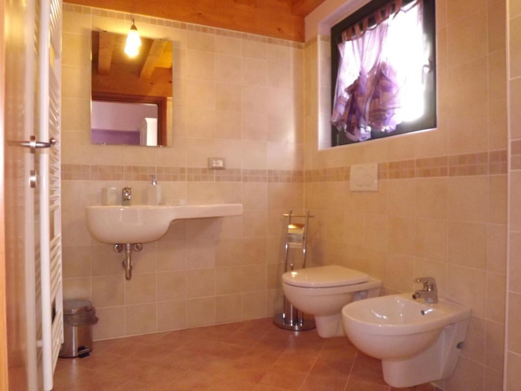 Agriturismo Cascina Rossano プロヴァーリオ・ディゼーオ 部屋 写真