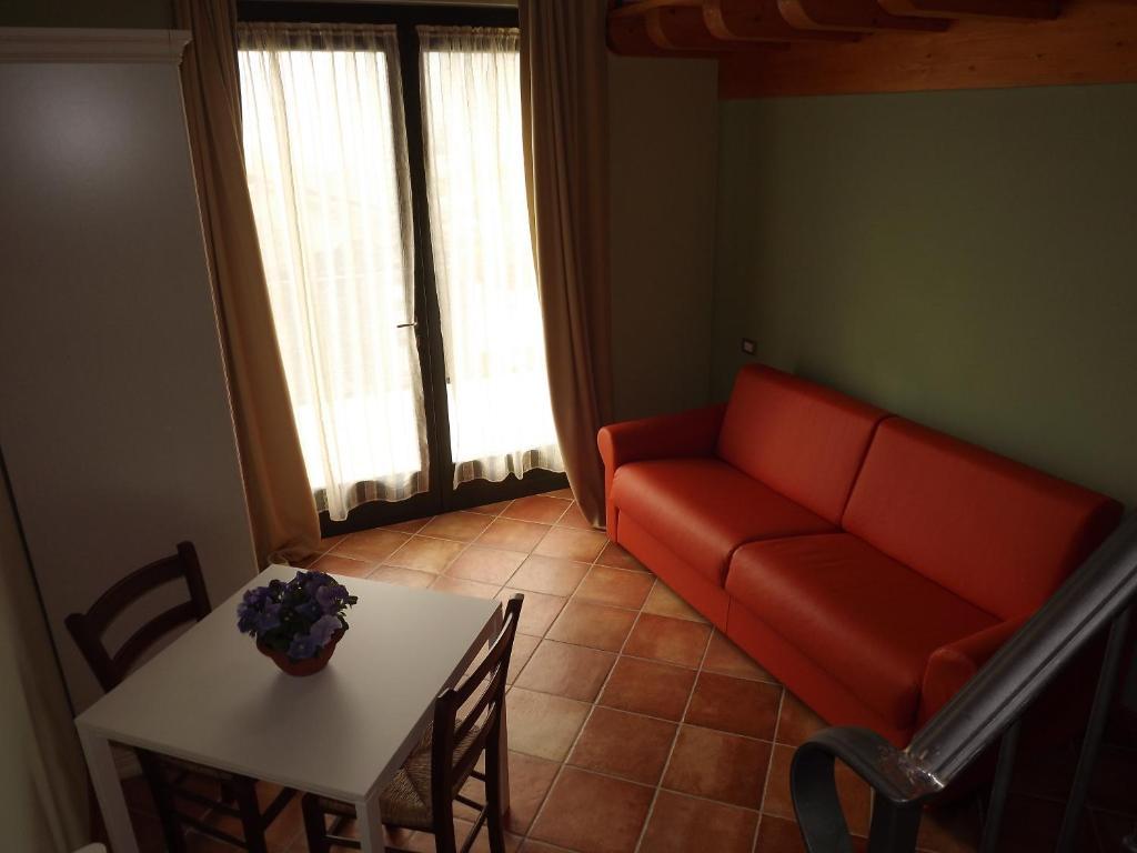 Agriturismo Cascina Rossano プロヴァーリオ・ディゼーオ 部屋 写真