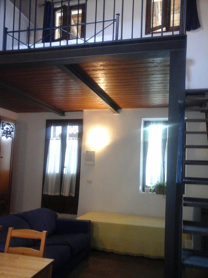 Agriturismo Cascina Rossano プロヴァーリオ・ディゼーオ エクステリア 写真
